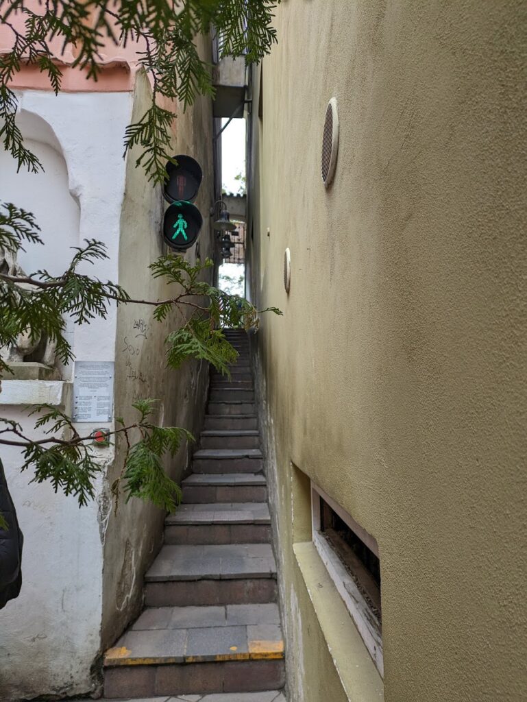 Unique things to do in Prague narrowest alley