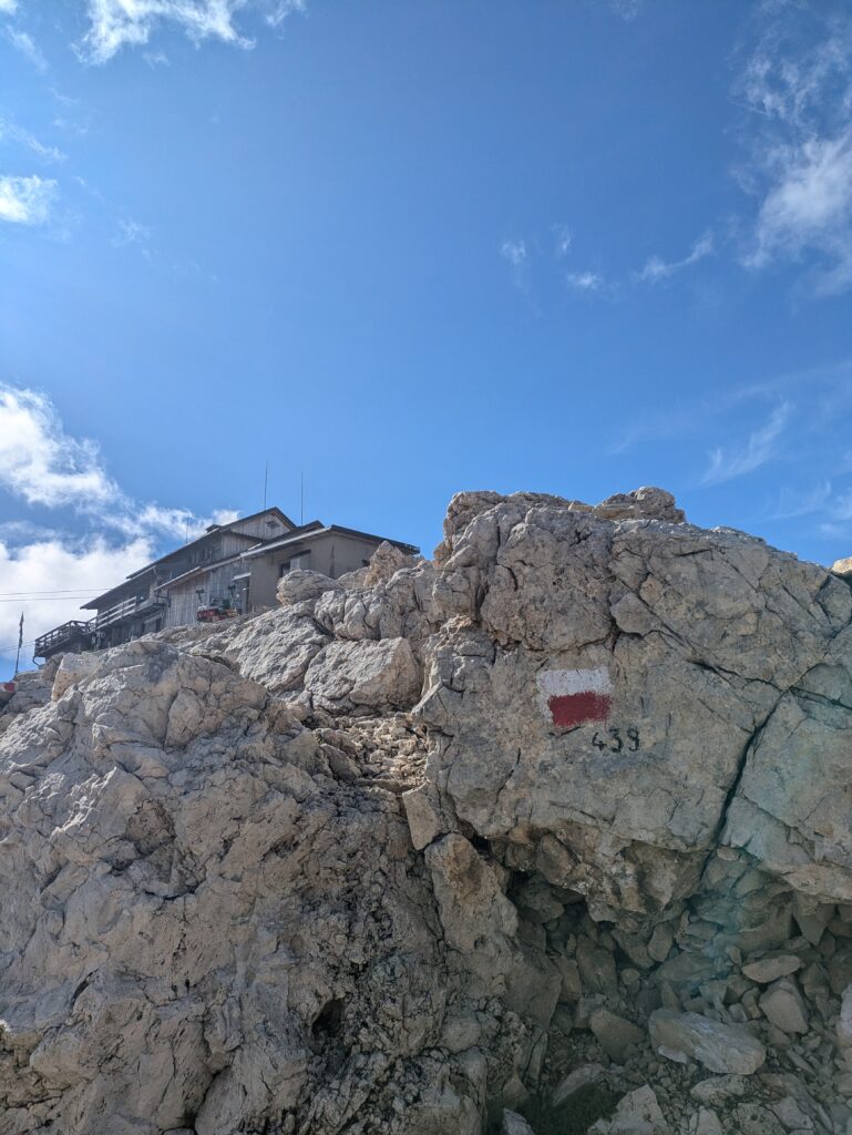 hike to Rifugio Nuvolau